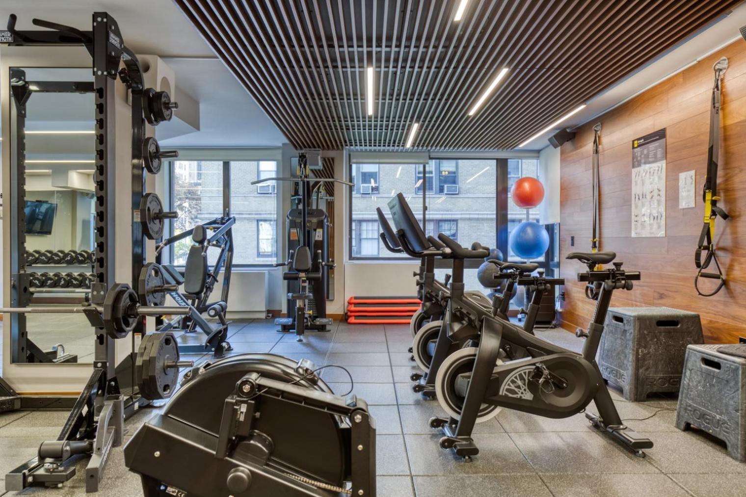 Appartement Upper West Side 2br W Rooftop Gym Nr Park Nyc-1216 New York